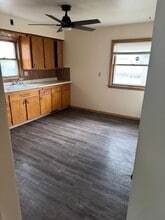 Building Photo - 8015 W Beckett Ave