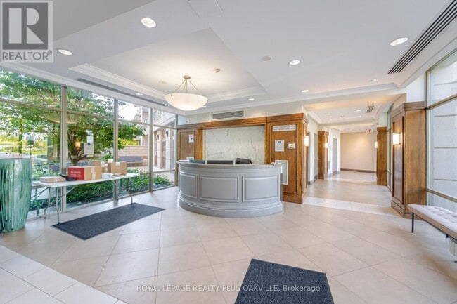 Building Photo - 2379 Central Park Dr