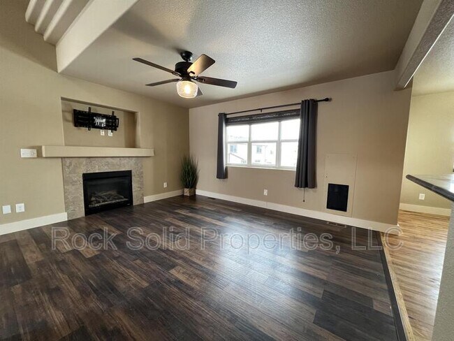 Foto del edificio - 3712 Gunsmoke Rd