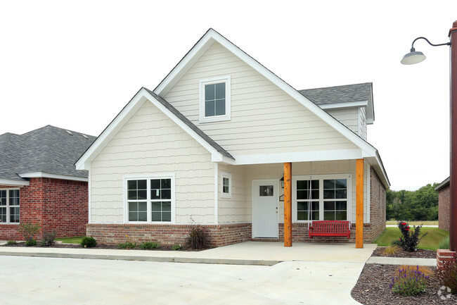 Building Photo - Gramercy Cottages