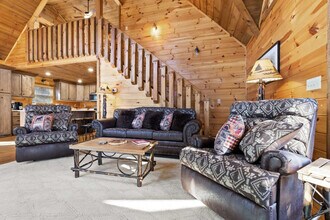 Building Photo - 135 Black Gum Ln