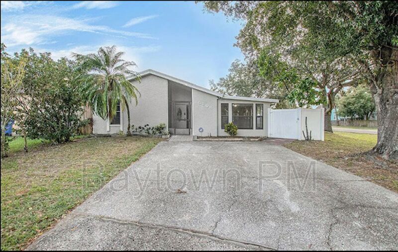 5108 Ravensdale Way, Tampa, FL 33624 House Rental in Tampa, FL