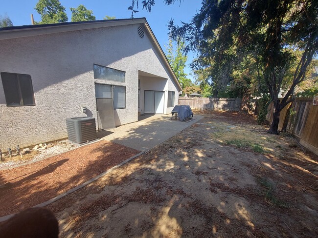 Building Photo - 7529 Ryland Ct