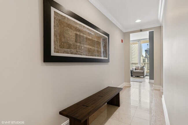 Foto del edificio - 55 E Erie St
