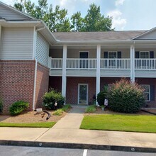Building Photo - 2205 Locksley Woods Dr