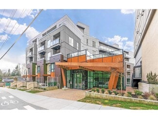 Building Photo - 9689-9140 140 St