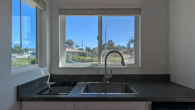 Foto del edificio - 6395 W 80th St