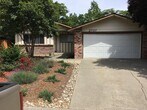 Foto principal - Lovely 3 bedroom/2 bathroom home in East D...