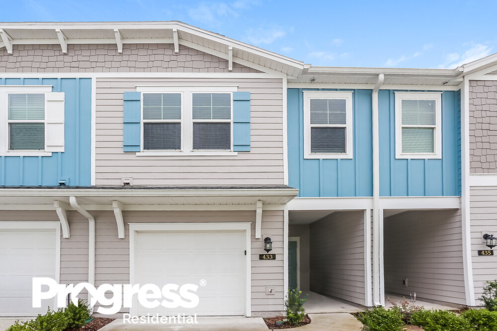 Foto principal - 433 Cherry Ridge Dr