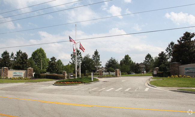 Building Photo - Cambridge Cove