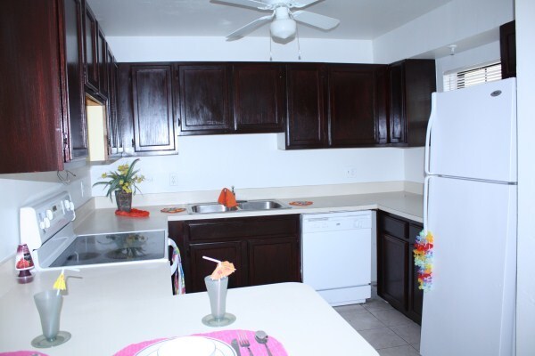 Foto del edificio - 2355 Linton Ridge Cir