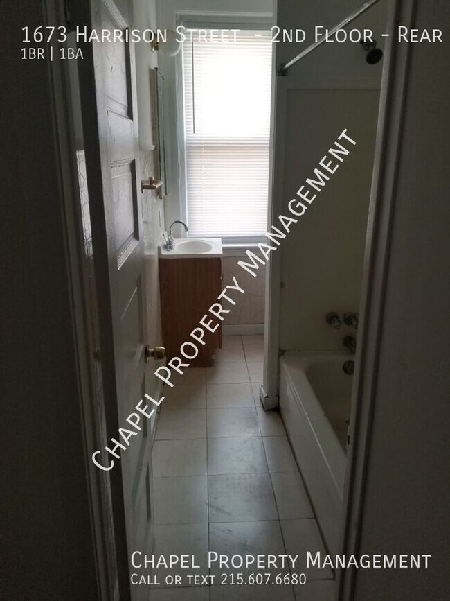 Foto del edificio - 1 Bedroom Apartment in Frankford