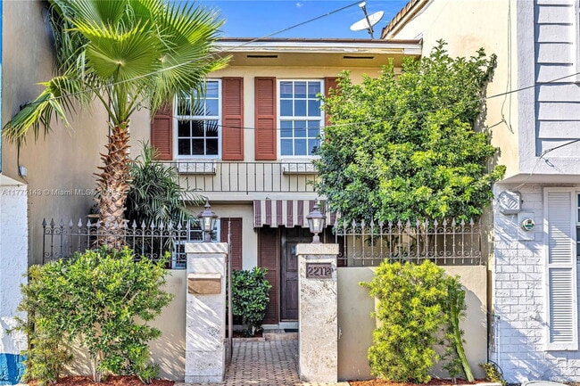 Photo - 2211 NE 123rd St House