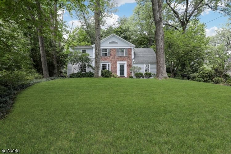 15 Park Cir, Millburn, NJ 07078 House Rental in Millburn, NJ