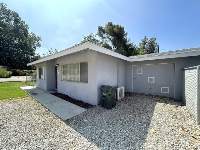 Building Photo - 1285 Garnet St