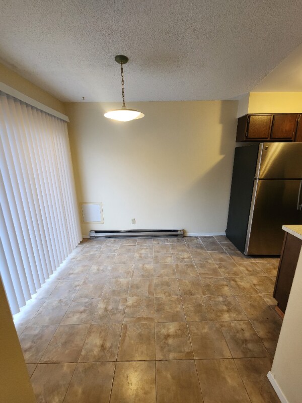 Foto del edificio - 1214 E 3rd St