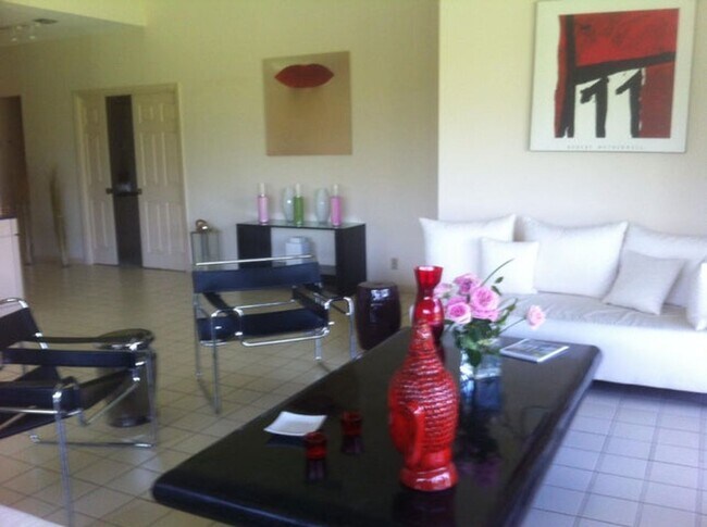 Photo - 7623 Cinebar Dr House