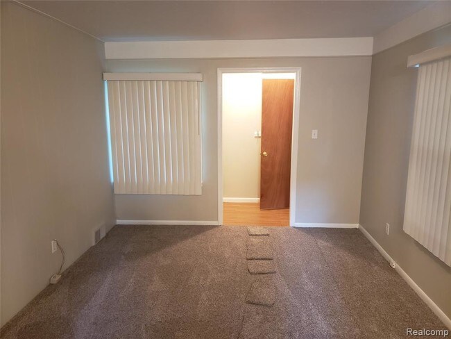 Foto del edificio - 26455 Shiawassee St