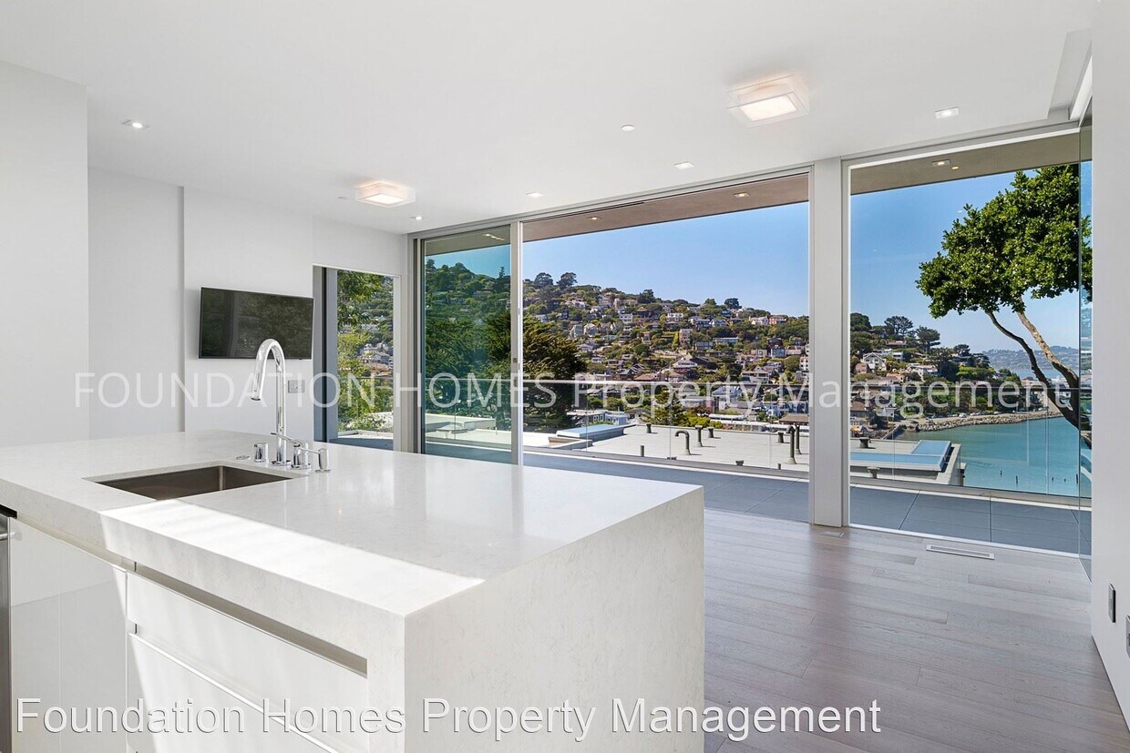 Foto principal - 1 br, 1 bath House - 115 South Street #A