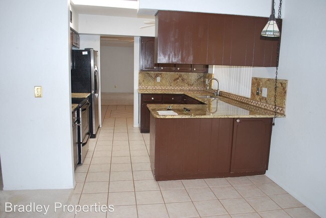 Building Photo - 3 br, 2 bath House - 4934 Sioux