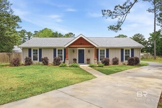 Building Photo - 108 Cherry Cir