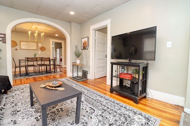 Foto del edificio - 4 br, 2 bath House - 1546 North 14th Street