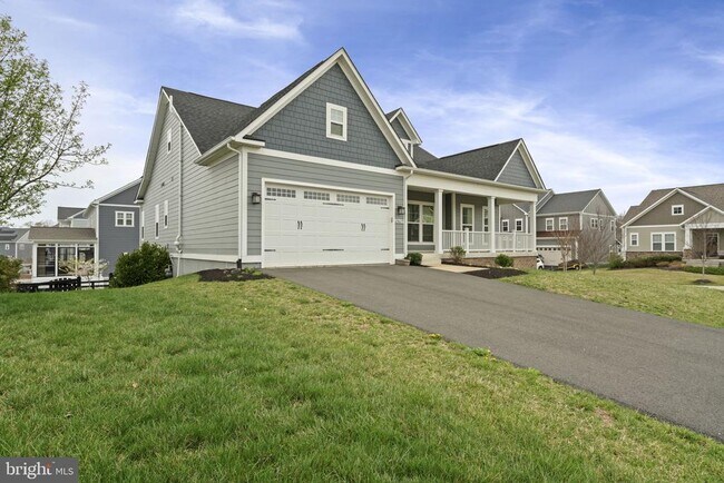 Foto del edificio - 25609 Lockhart Ln