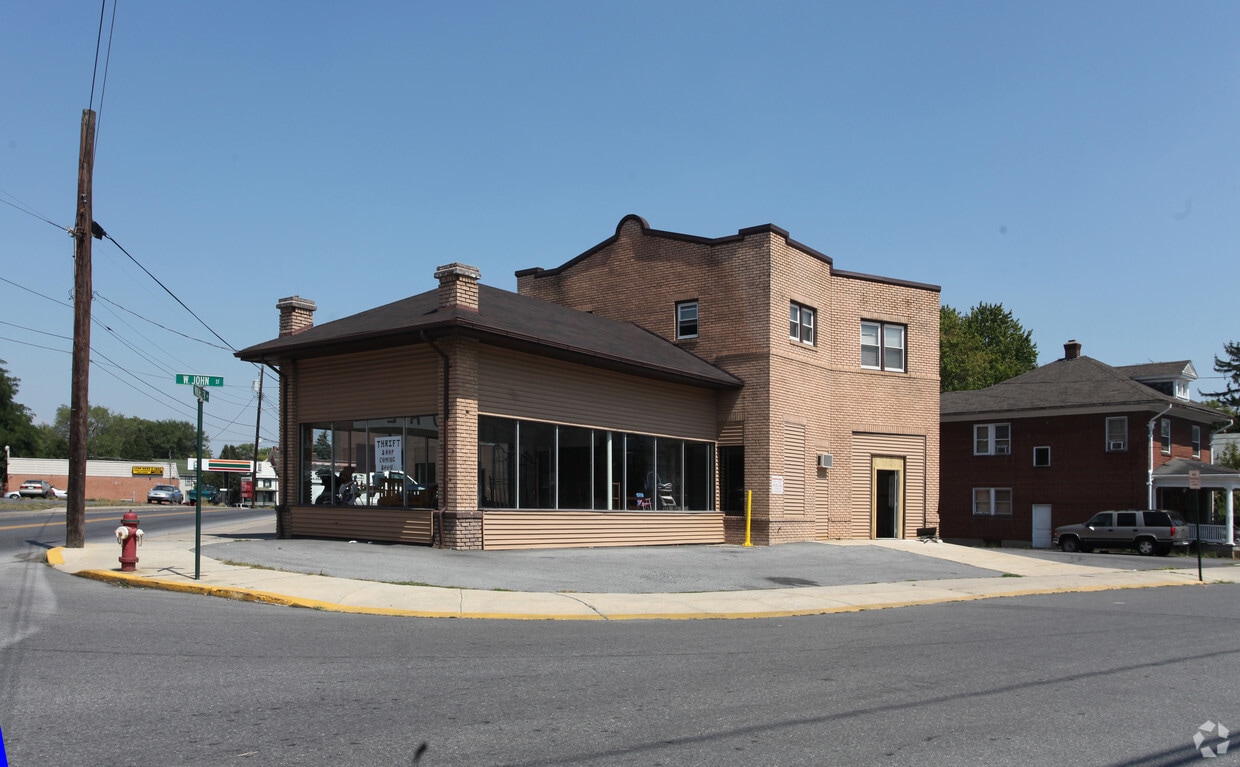 224226 Winchester Ave, Martinsburg, WV 25401 Apartments in