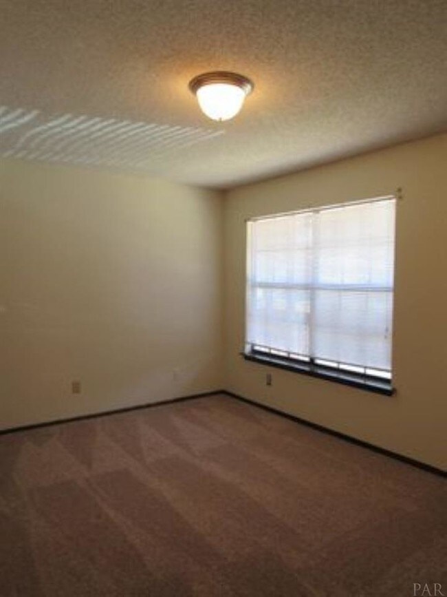 Foto del edificio - 2811 Langley Ave