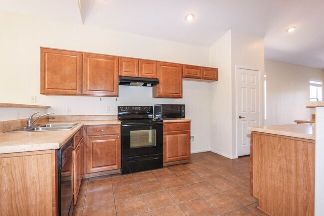 Foto del edificio - 3 bed 2 bath Pronghorn Ranch Home