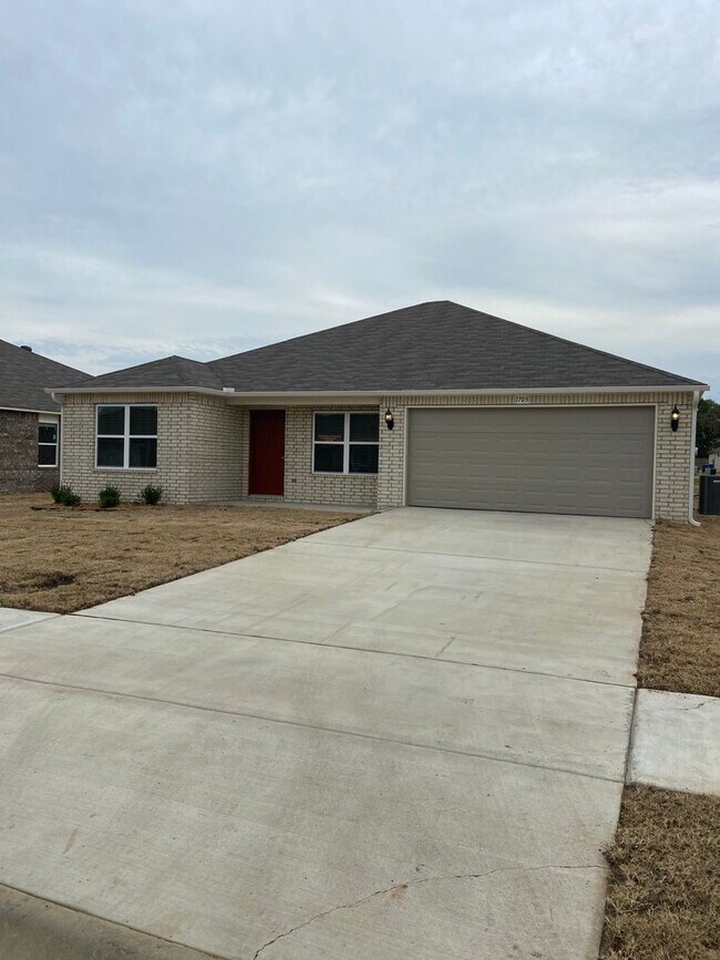 Building Photo - *Pre-Leasing*  Four Bedroom | Two Bath Hom...