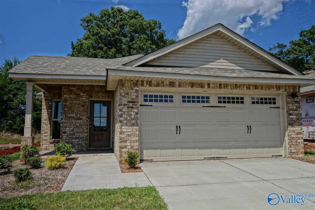 Foto principal - 146 Tybee Dr