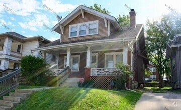 Building Photo - 5313 Charlotte St