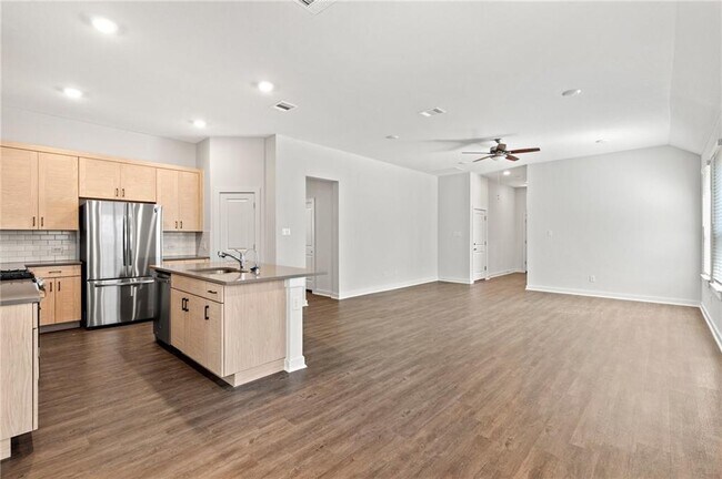 Foto del edificio - 1012 Paddock Ln