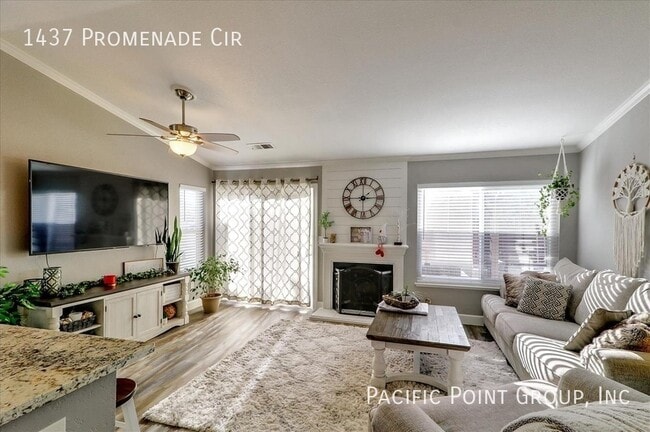 Building Photo - 1437 Promenade Cir