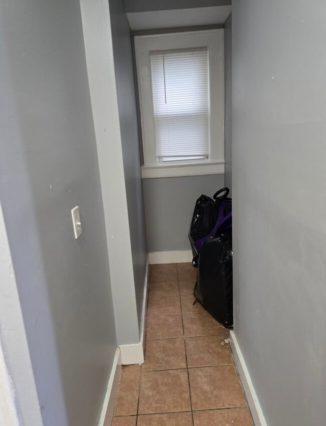 Pantry - 85 Chelsea Ave