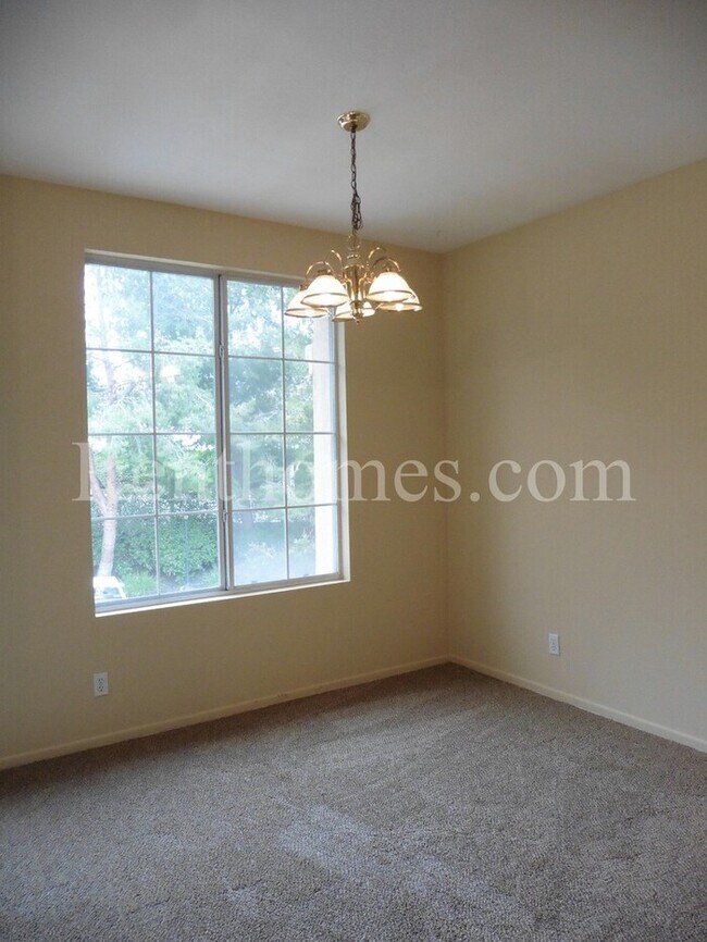 Building Photo - Sabre Springs, 10710 Sabre Hill Dr #225, A...