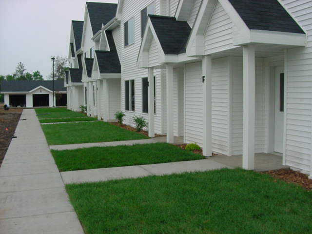 Building Photo - Kestrel Pines