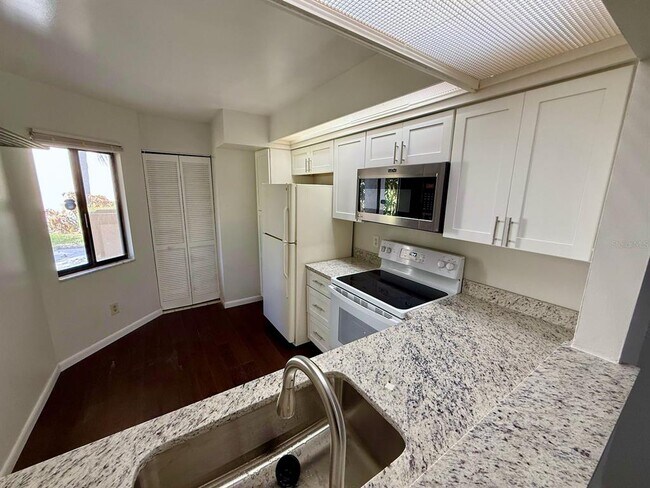 Foto del edificio - 4454 Middlebrook Rd