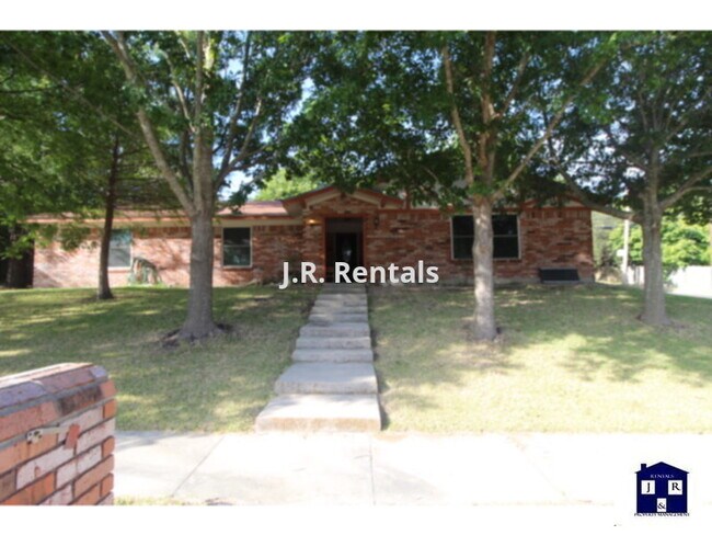 Foto del edificio - 616 Manning Dr