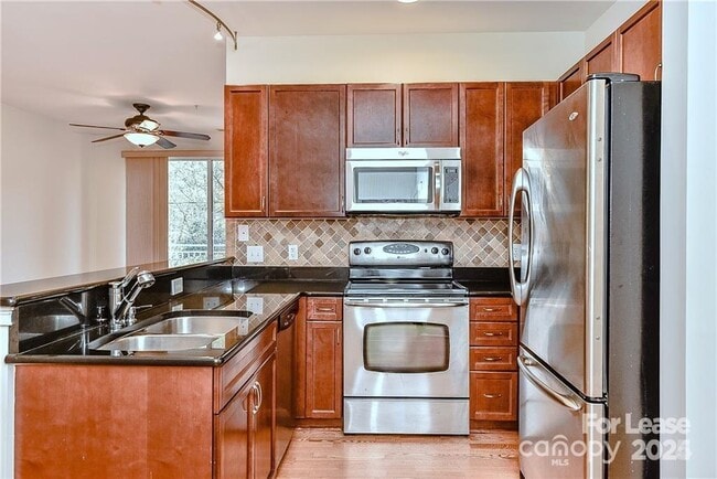 Foto del edificio - 1308 Kenilworth Ave