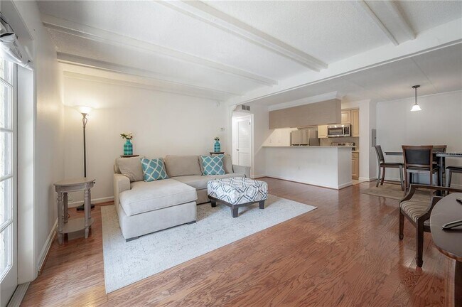 Foto del edificio - 107 S Obrien St