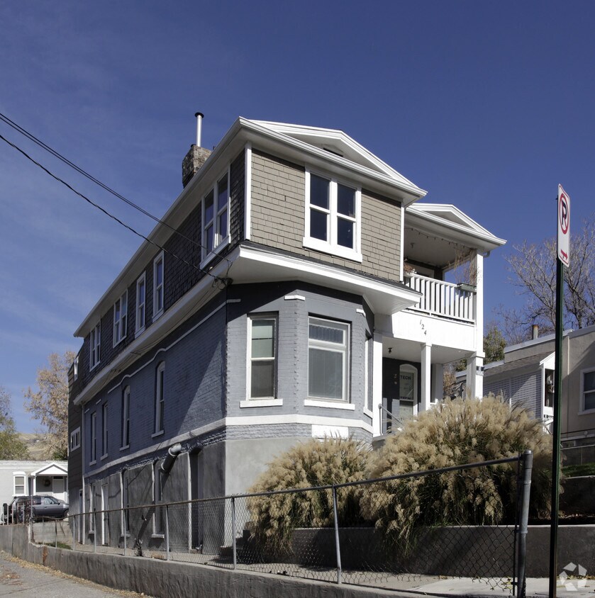 Foto del edificio - 124 W Apricot Ave