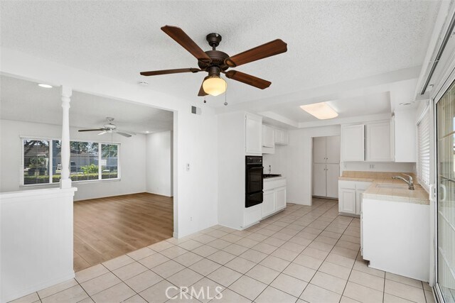 Foto del edificio - 905 E 20th St
