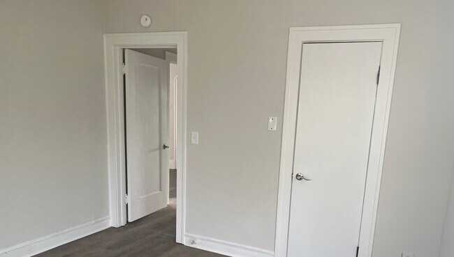 Bedroom 1 - 1005 S Abe St