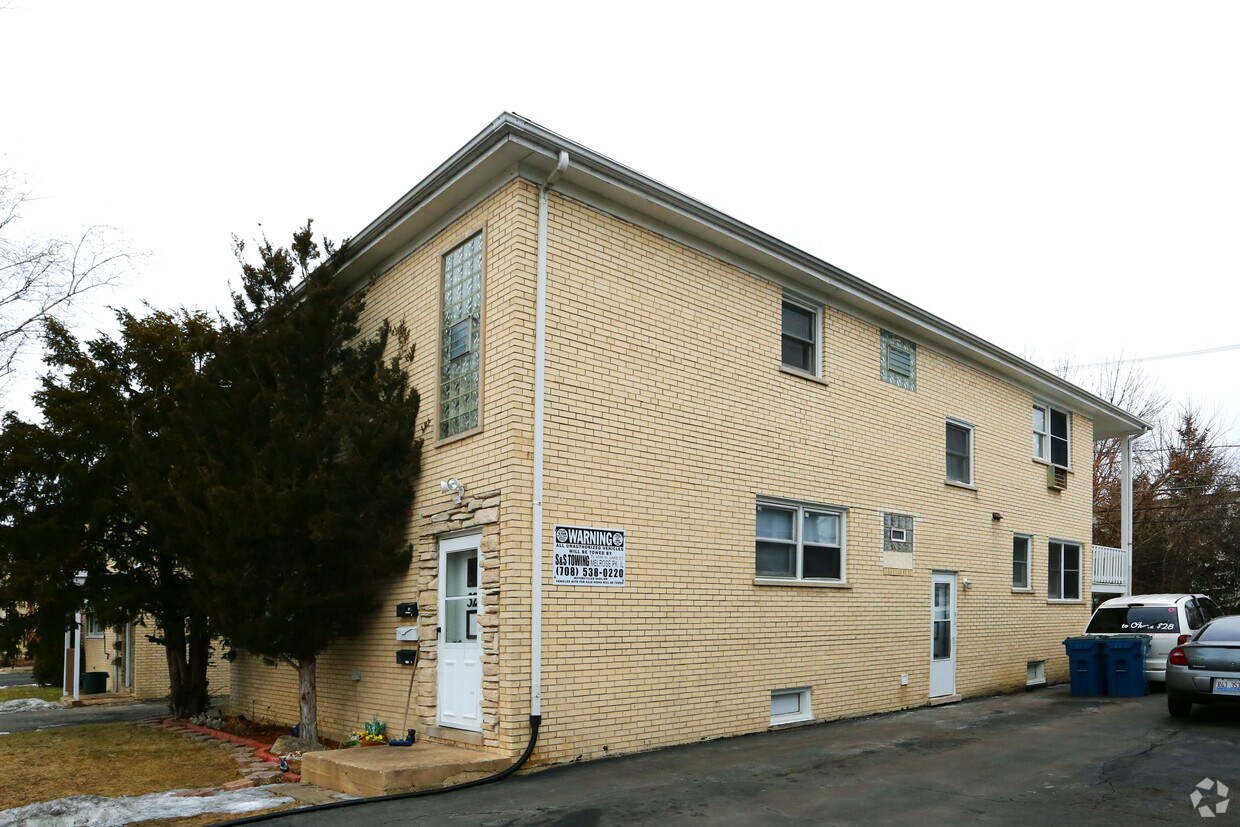 Building Photo - 321 S Hale St