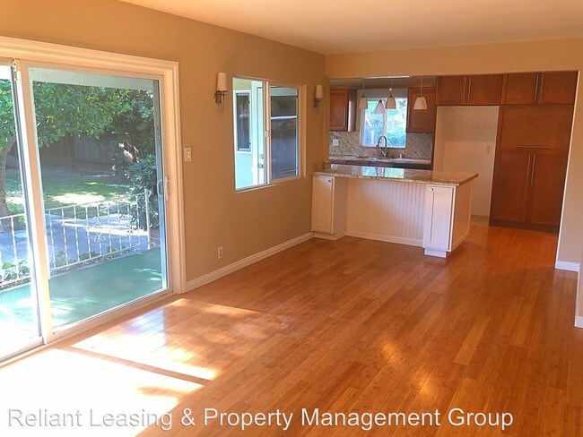 Foto del edificio - 3 br, 2 bath House - 6514 Glade Ave