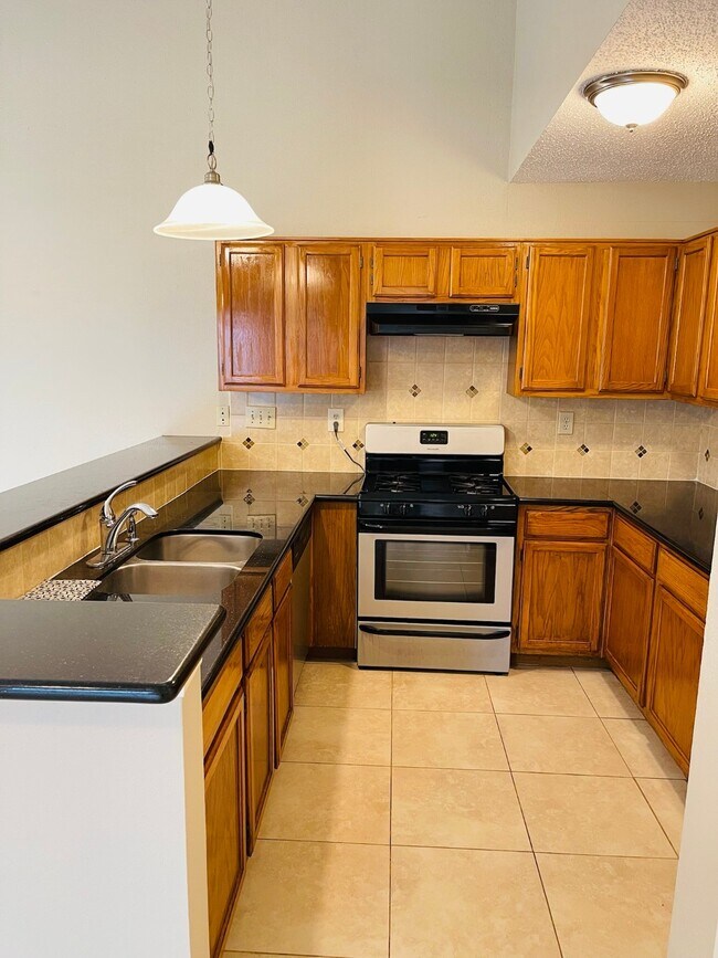 Foto del edificio - 4715 Rainbow Run