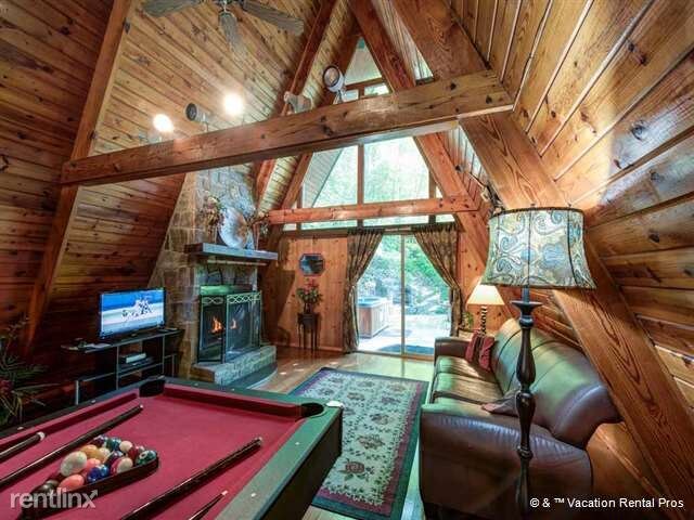 Building Photo - 1166 Ski Mountain Rd