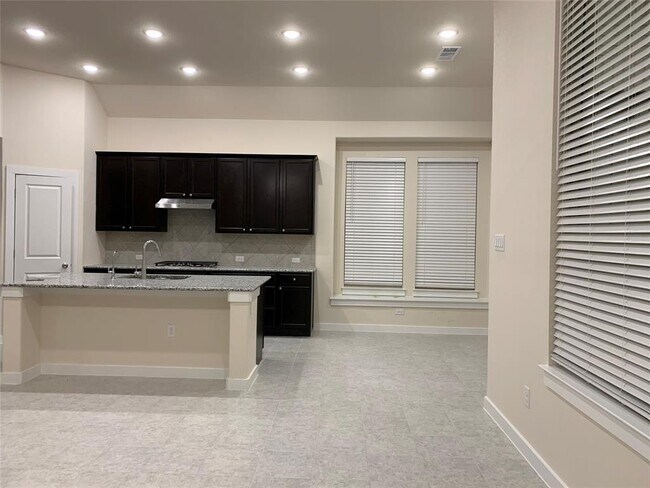 Foto del edificio - 117 Stone Fork Ln